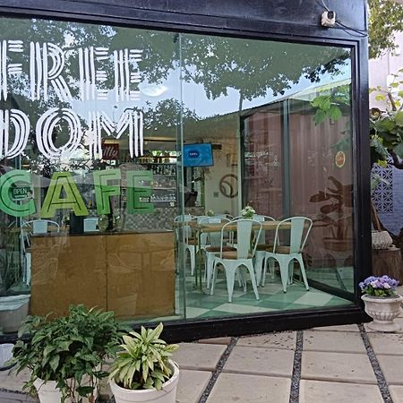 Concierge Hotel 다반 외부 사진